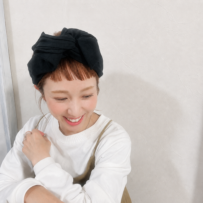 【締め付け感ゼロ◎】頭が痛くならない新感覚のヘアバンド“ワイヤーターバン”（ブラック）